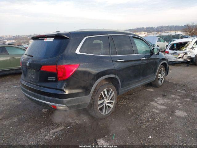 Honda Pilot Touring Image 3