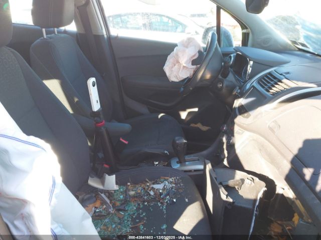 Chevrolet Trax 1ls Image 5