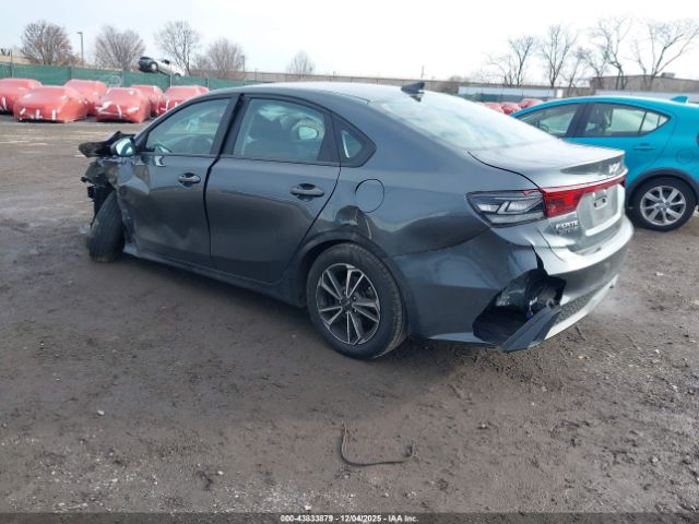 Kia Forte Lxs Image 3