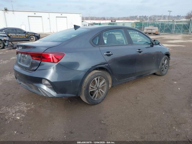 Kia Forte Lxs Image 10