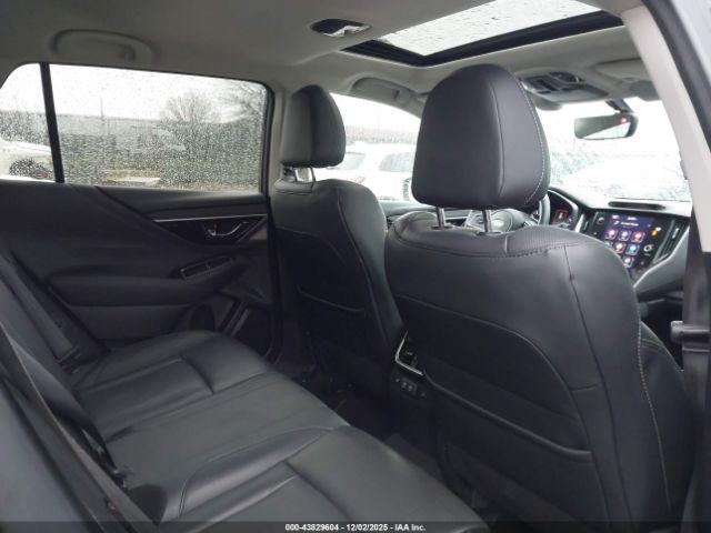 Subaru Outback Limited Image 7