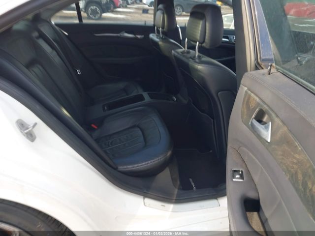 Mercedes-Benz Cls-class Image 14