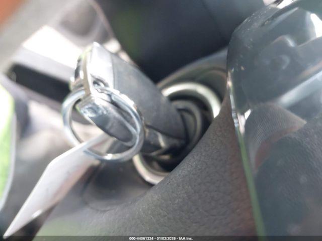 Mercedes-Benz Cls-class Image 12