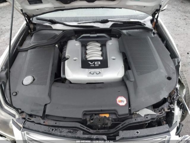 INFINITI M45x Image 2