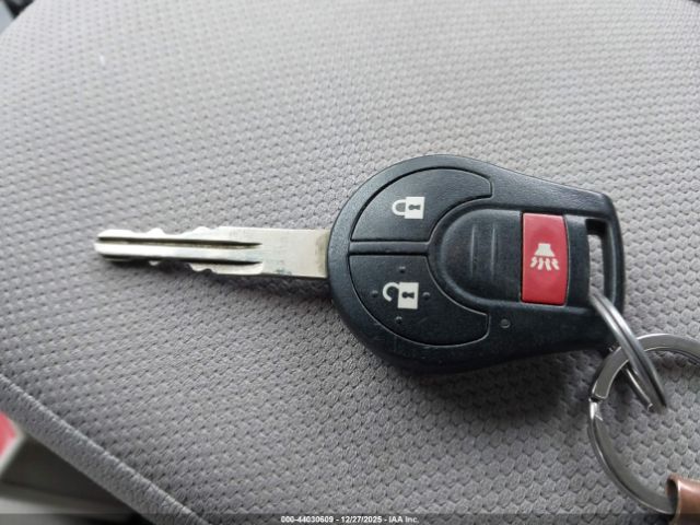 Nissan Rogue S Image 12