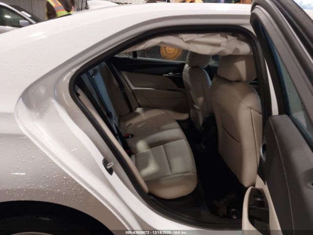 Cadillac CT4 Luxury Image 13