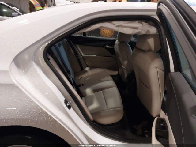 Cadillac CT4 Luxury Image 13