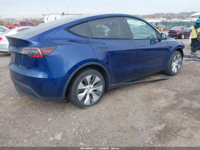 Tesla Model Y Image 9